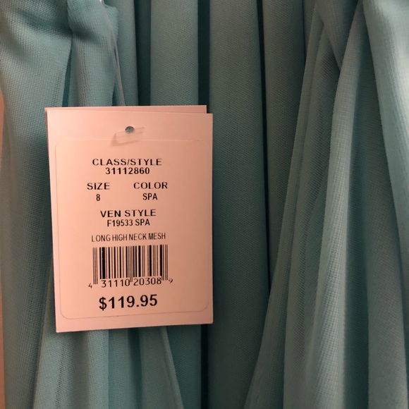 Selling David’s bridal bridesmaid dress. - Picture 4 of 4